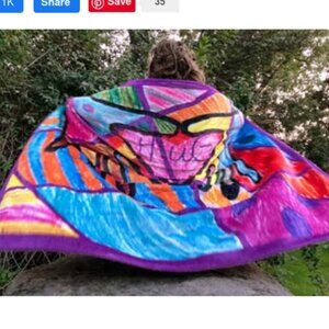 Penzey's Hug Throw Blanket NWT